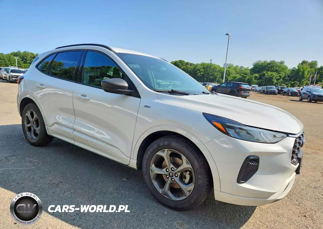2023 Ford Escape St Line VIN:1FMCU0MN7PUA09056 - 4