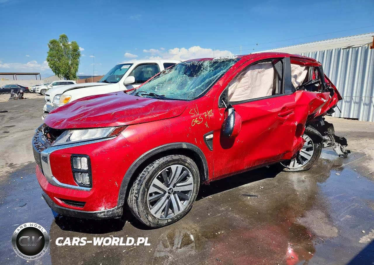 2021 Mitsubishi Outlander Sport Es – zdjęcie 1 z 12