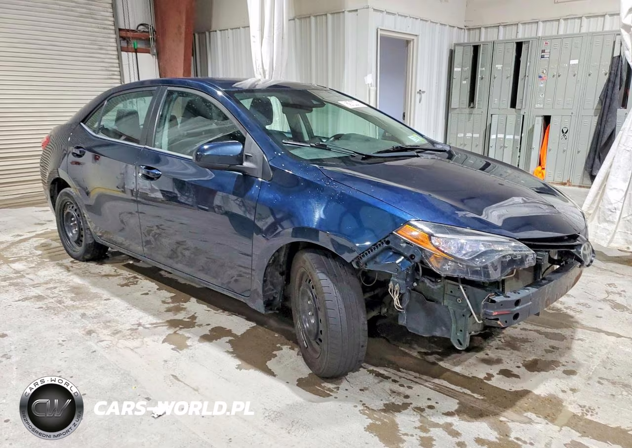 2017 Toyota Corolla Le VIN:2T1BURHE9HC858411 - 4