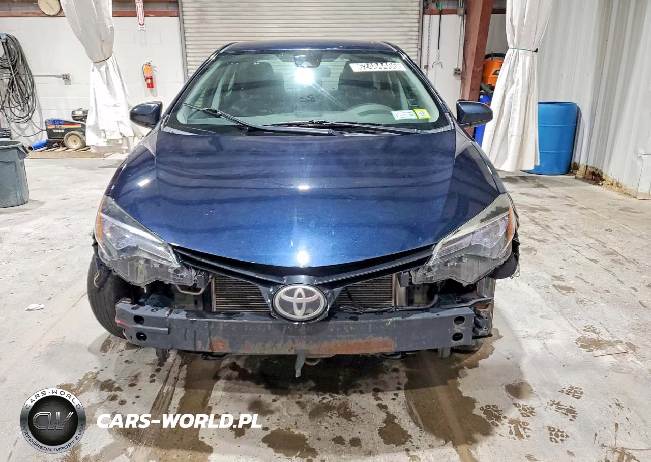 2017 Toyota Corolla Le VIN:2T1BURHE9HC858411 - 5