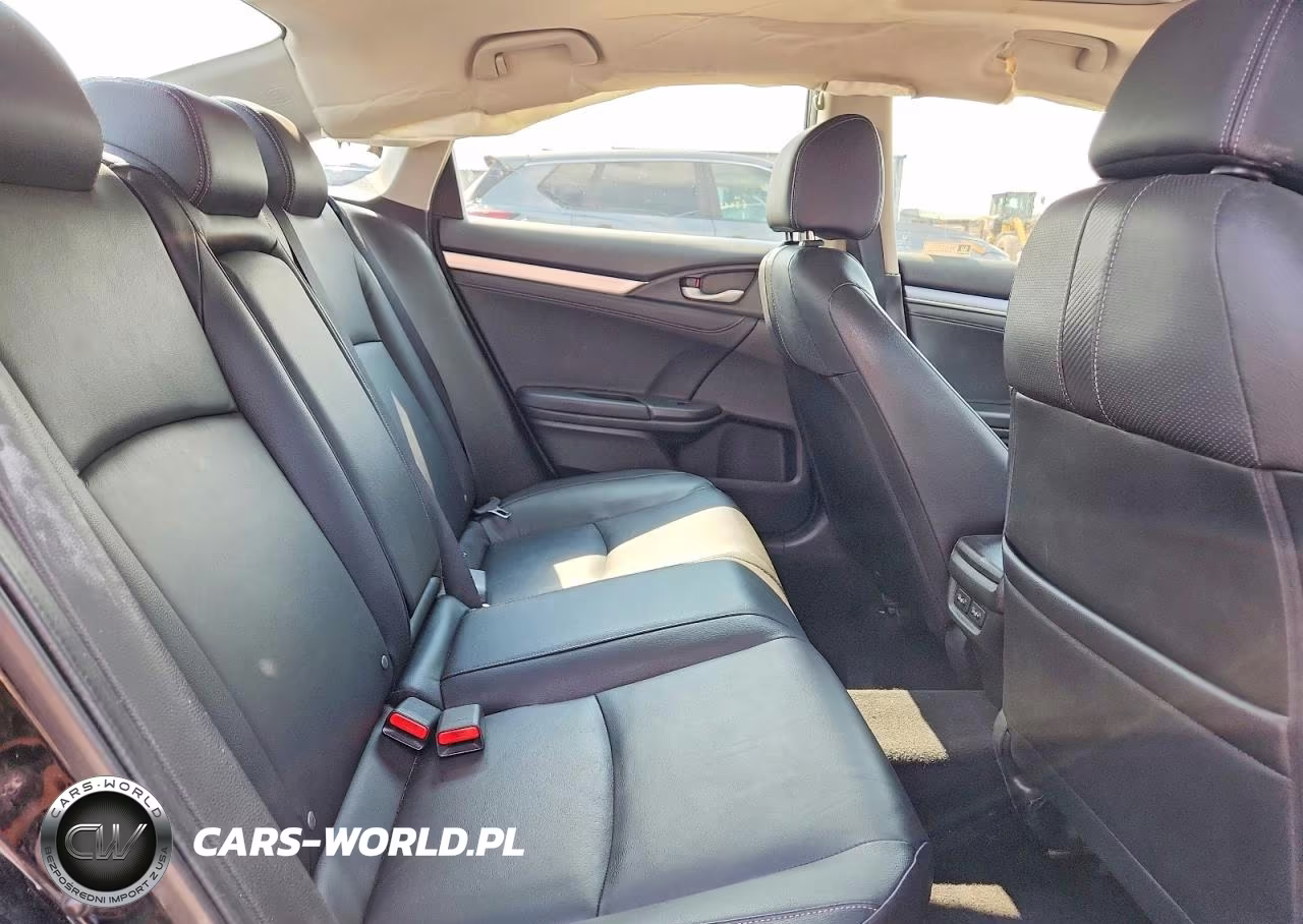 2018 Honda Civic Touring VIN:JHMFC1F9XJX034046 - 10