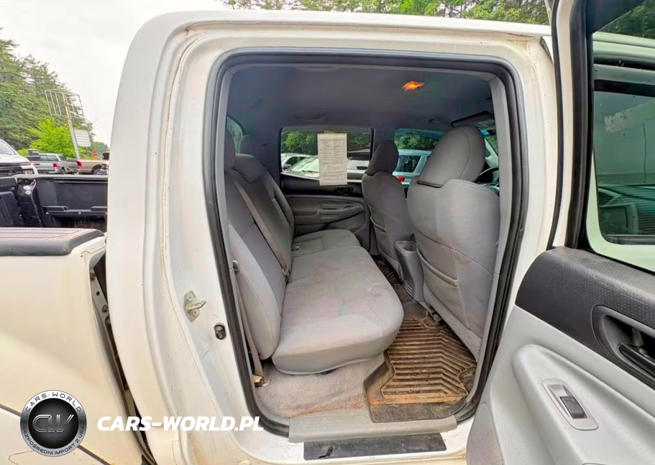 2010 Toyota Tacoma V6 VIN:3TMLU4EN1AM053821 - 6
