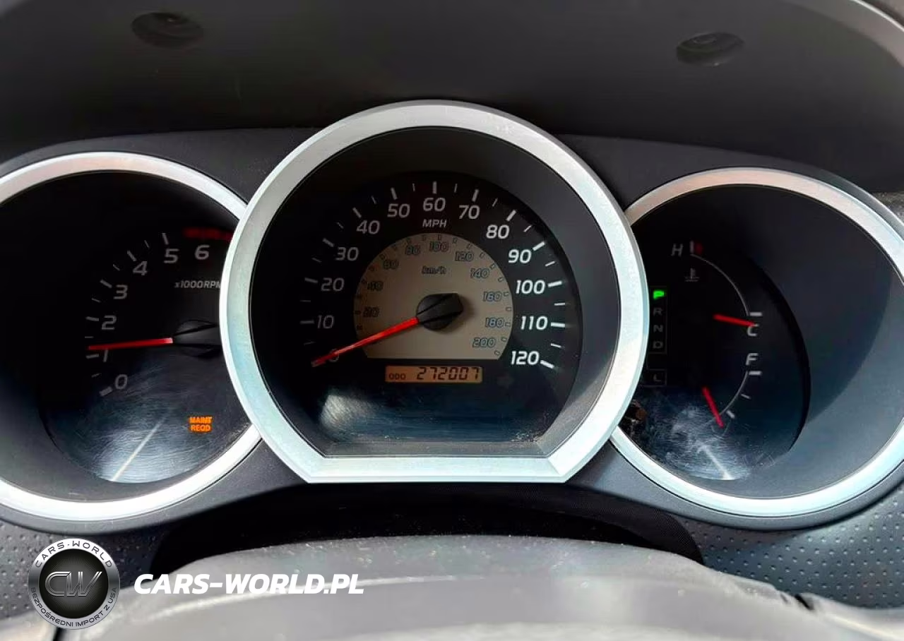 2010 Toyota Tacoma V6 VIN:3TMLU4EN1AM053821 - 8