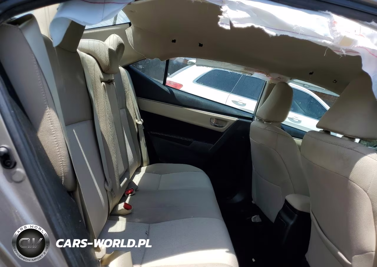 2015 Toyota Corolla L VIN:5YFBURHE8FP263210 - 10