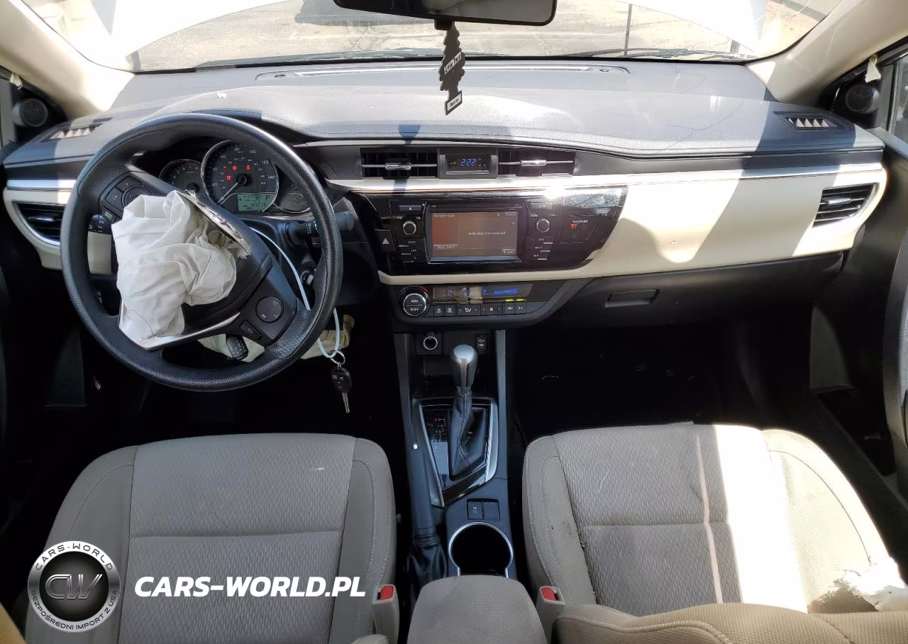 2015 Toyota Corolla L VIN:5YFBURHE8FP263210 - 8