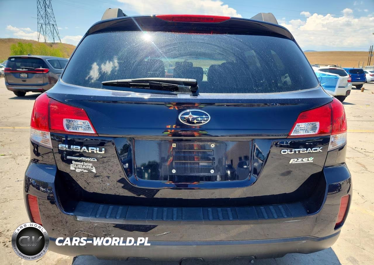 2012 Subaru Outback 2.5I Premium VIN:4S4BRBCC2C3241590 - 6