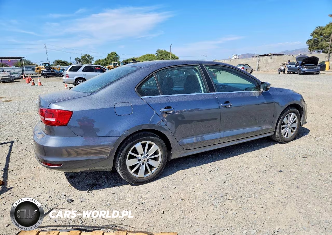 2015 Volkswagen Jetta Se VIN:3VWD17AJ1FM239185 - 3