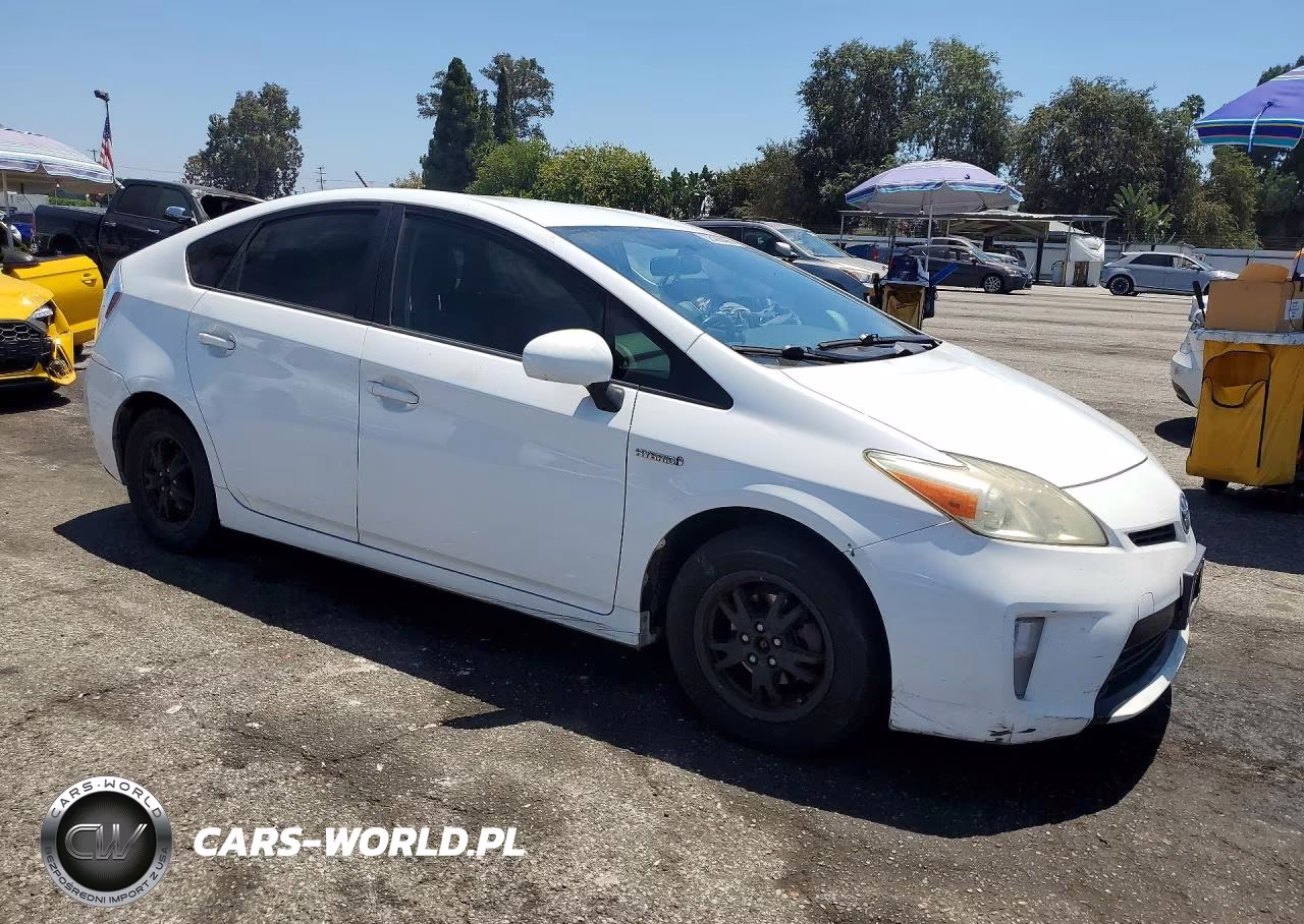 2013 Toyt Prius VIN:JTDKN3DU4D5601445 - 4