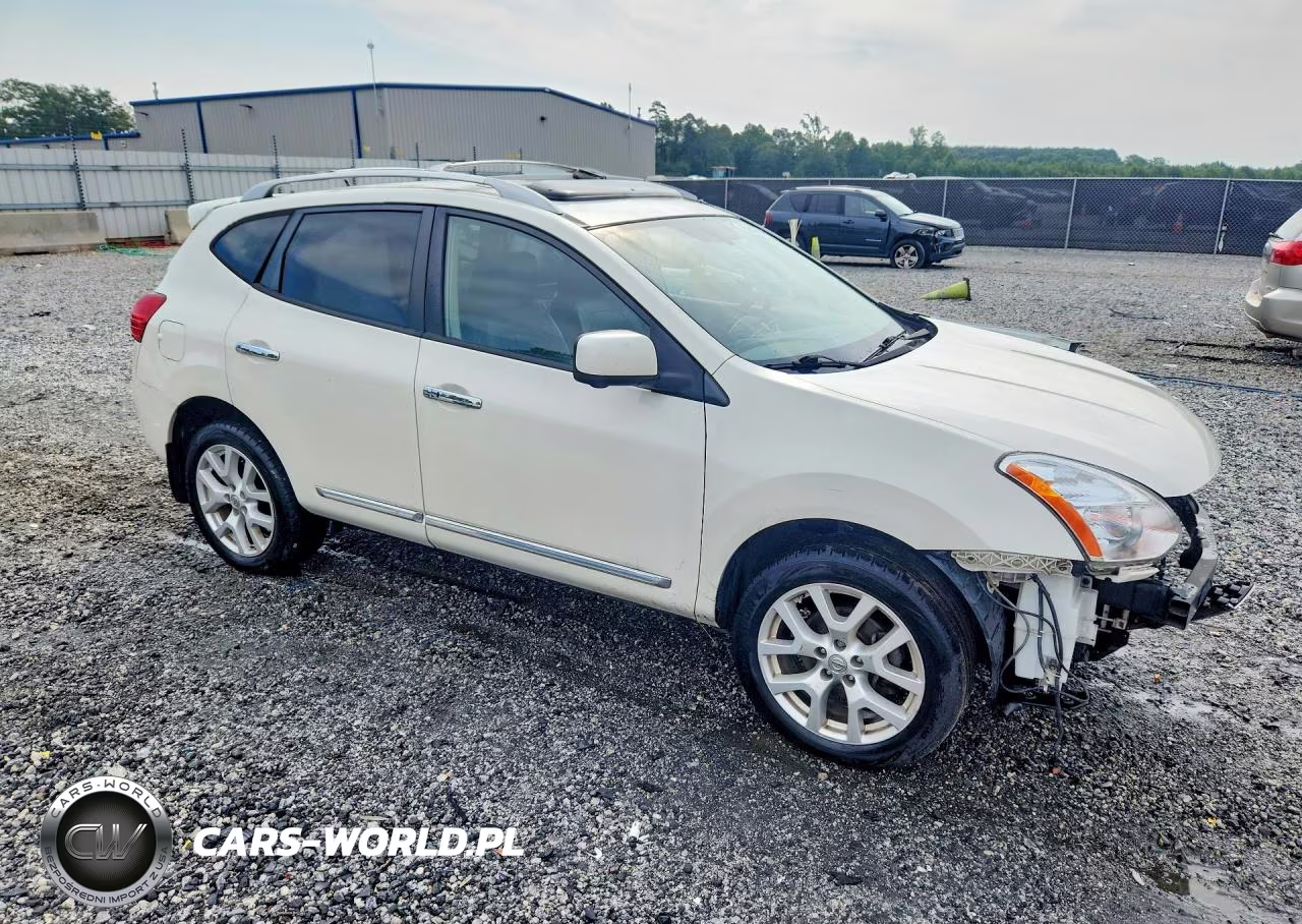 2013 Nissan Rogue S VIN:JN8AS5MT6DW524650 - 4