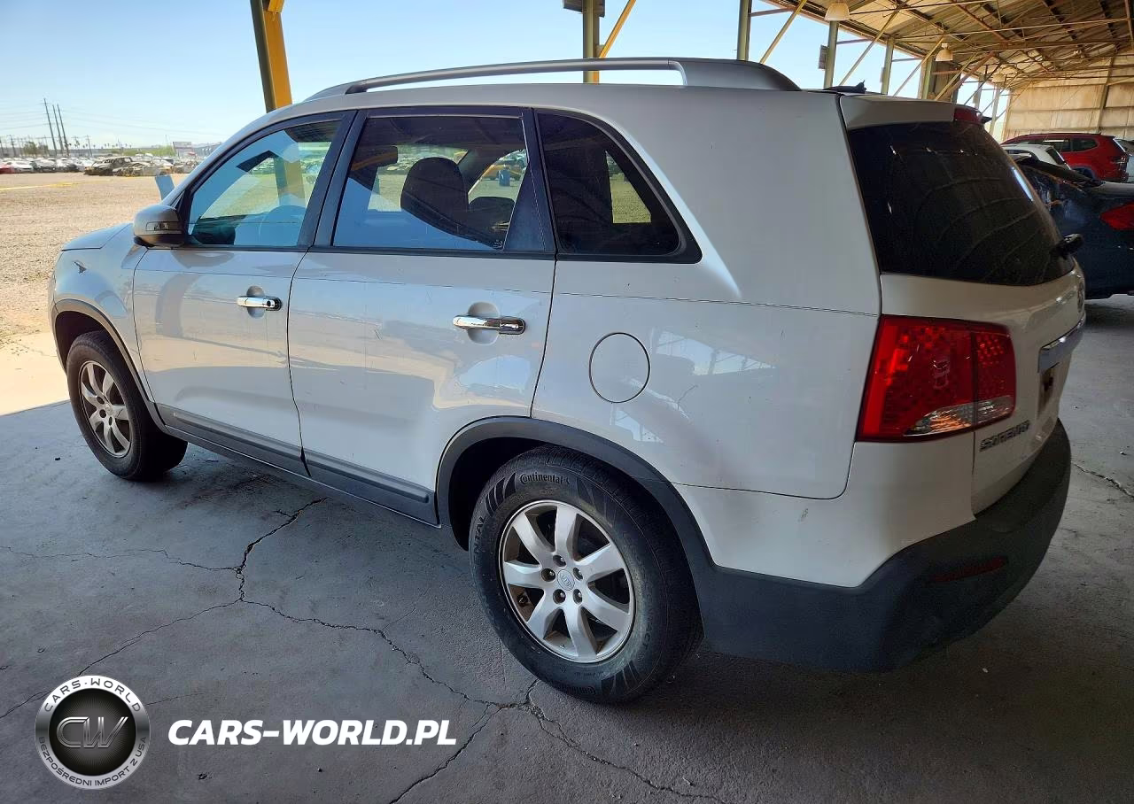 2011 Kia Sorento Lx VIN:5XYKT3A13BG131638 - 2