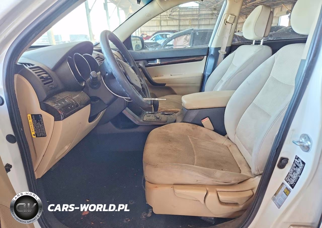 2011 Kia Sorento Lx VIN:5XYKT3A13BG131638 - 7
