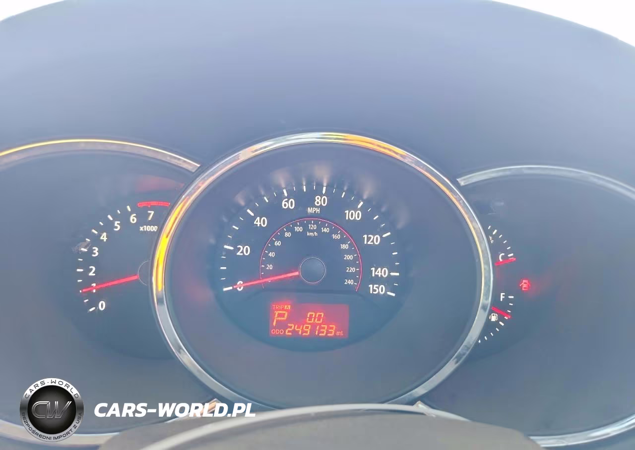 2011 Kia Sorento Lx VIN:5XYKT3A13BG131638 - 9