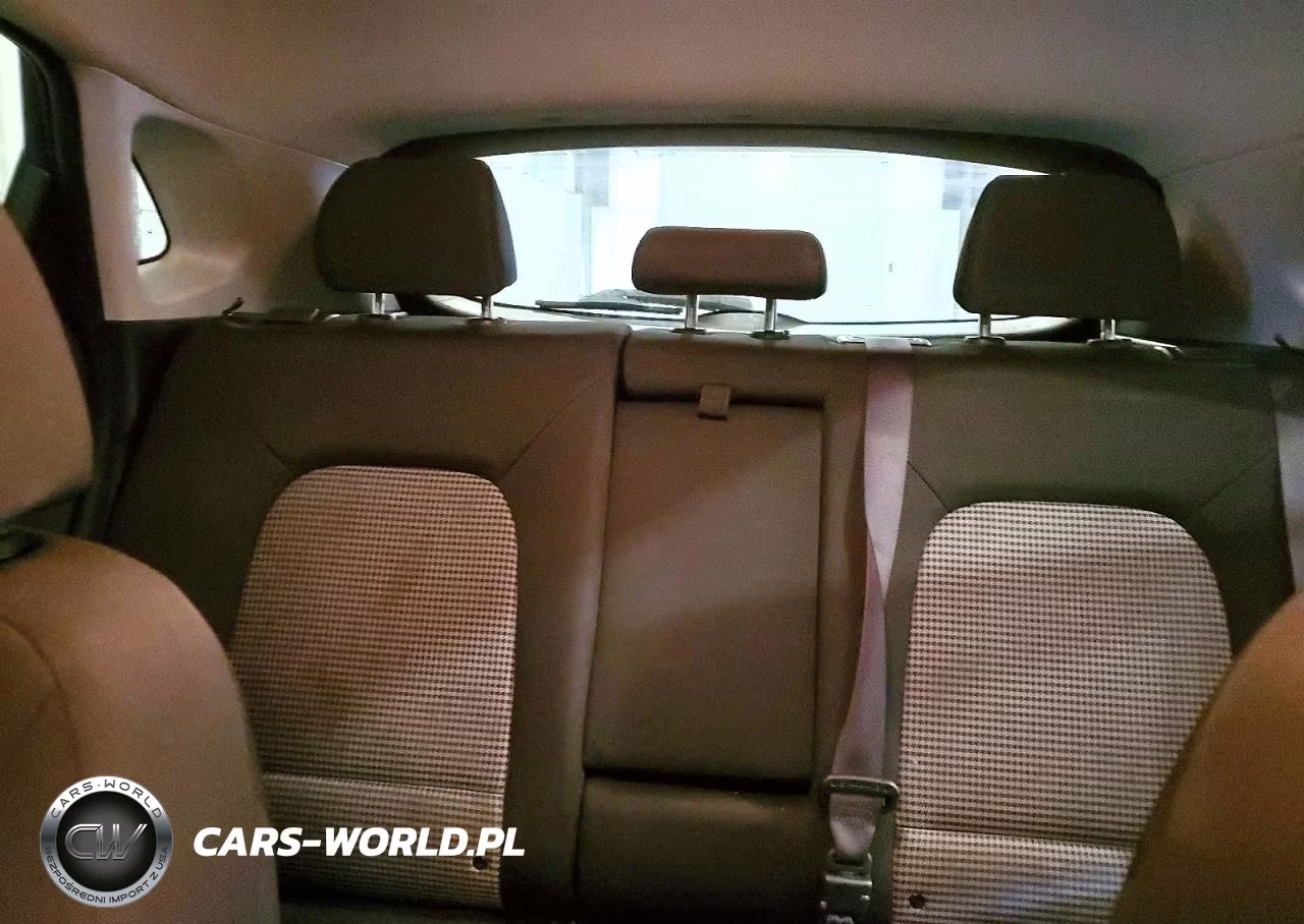 2020 Hyundai Kona Sel VIN:KM8K22AA1LU400146 - 10