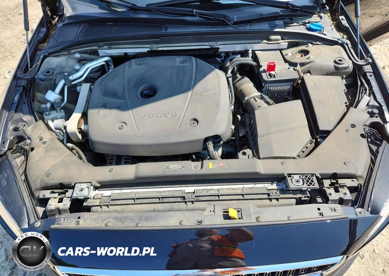 2022 Volvo V60 Cross Country T5 Momentum VIN:YV4102WK4N1085335 - 11