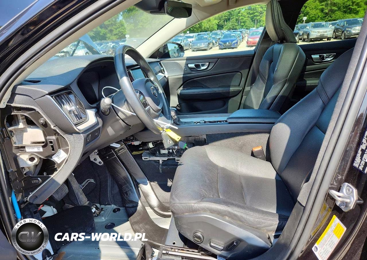 2022 Volvo V60 Cross Country T5 Momentum VIN:YV4102WK4N1085335 - 7