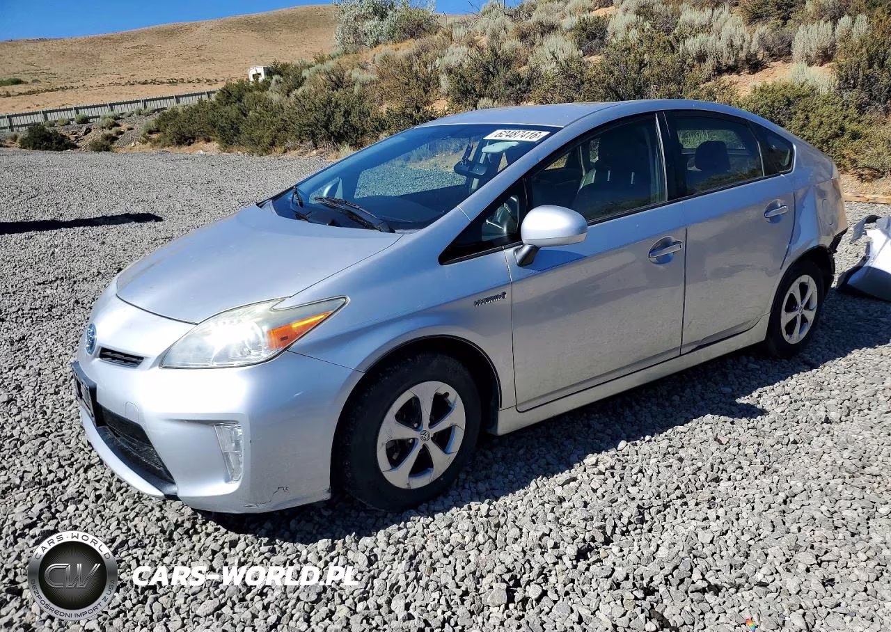 2013 Toyota Prius Four – zdjęcie 1 z 13