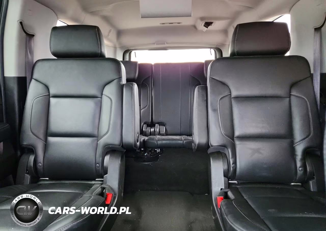 2017 Chevrolet Suburban K1500 Premier VIN:1GNSKJKCXHR255382 - 10