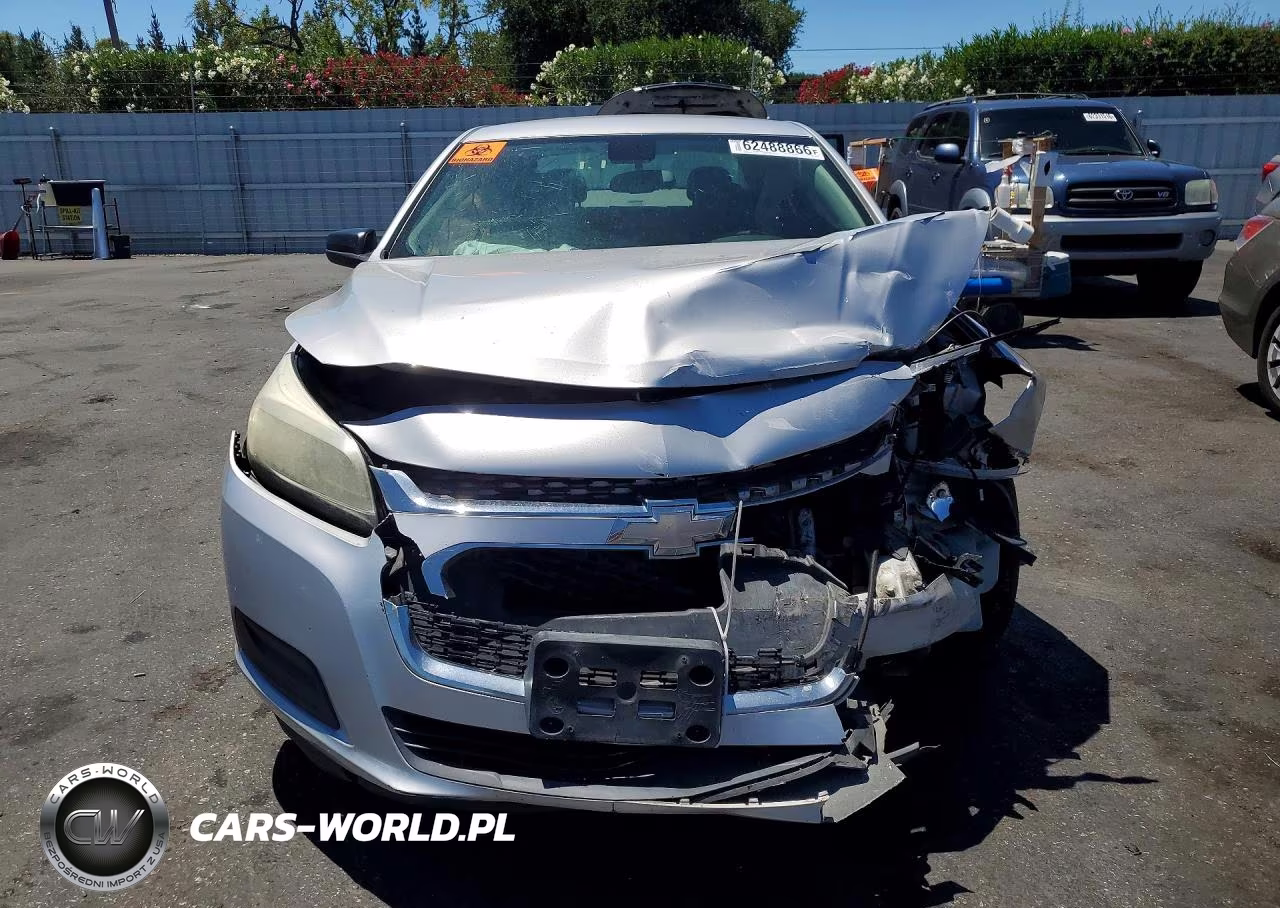 2014 Chevrolet Malibu Ls VIN:1G11A5SLXEF275040 - 5