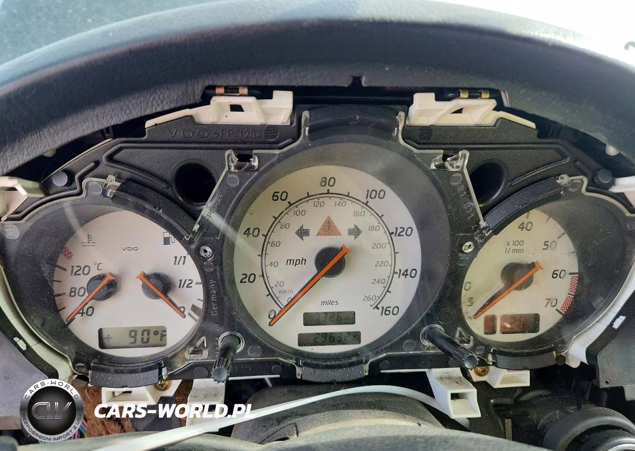 2001 Mercedes-Benz Slk 320 VIN:WDBKK65F21F172126 - 9
