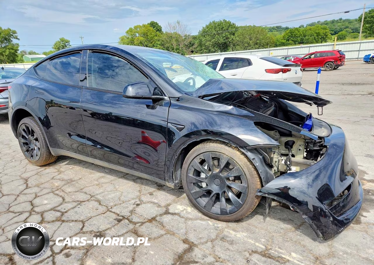 2023 Tesla Model Y Awd-Long Range Dual Motor All-Wheel Drive VIN:7SAYGDEE5PA044212 - 4