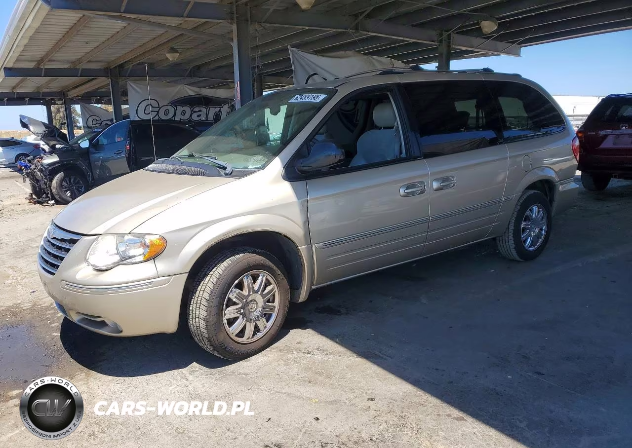 2005 Chrysler Town & Country Limited