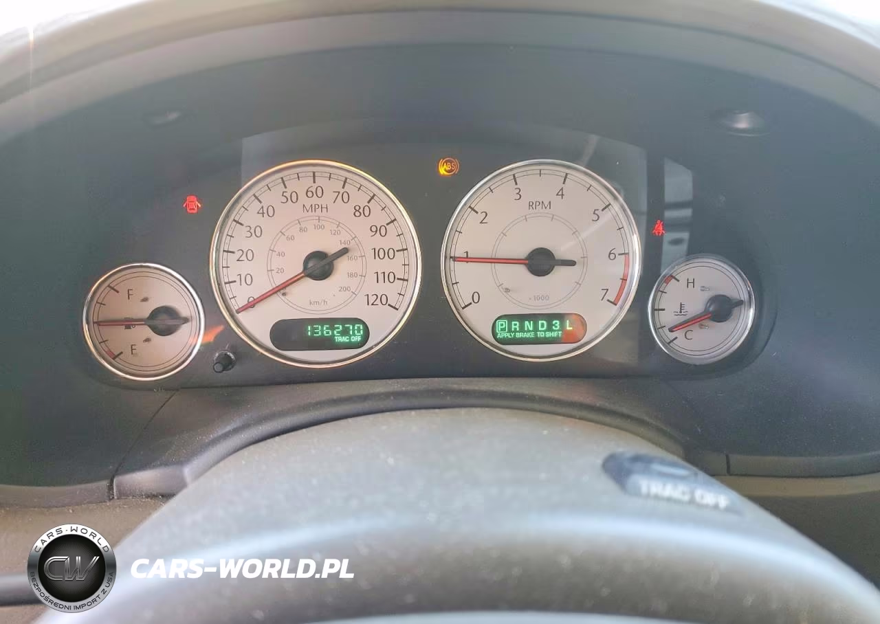 2005 Chrysler Town & Country Limited VIN:2C8GP64L55R269334 - 9