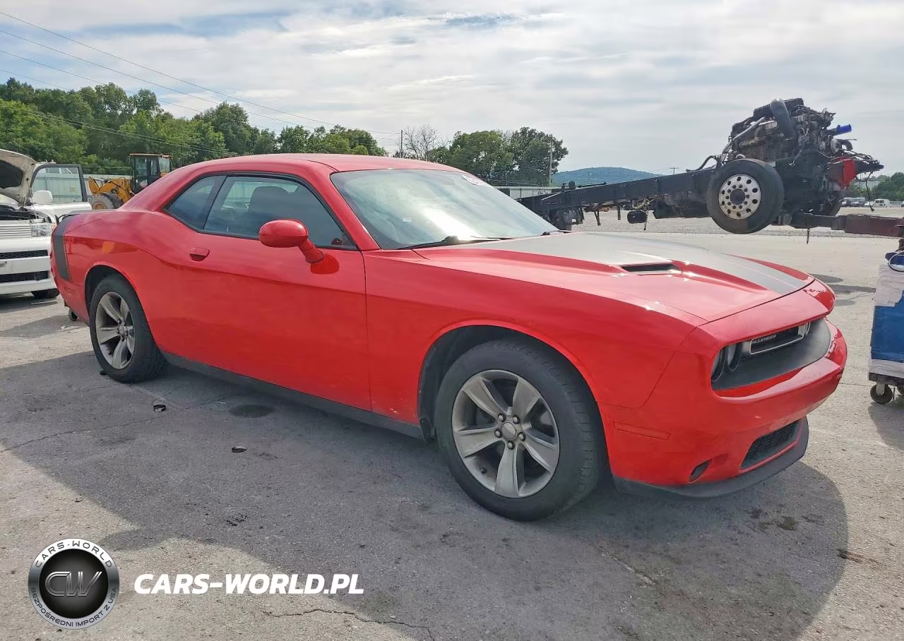 2016 Dodge Challenger Sxt VIN:2C3CDZAG8GH200815 - 4