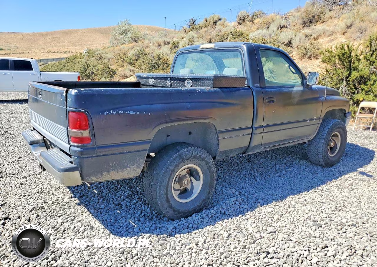 1995 Dodge Ram 1500 VIN:1B7HF16Z2SS252949 - 3