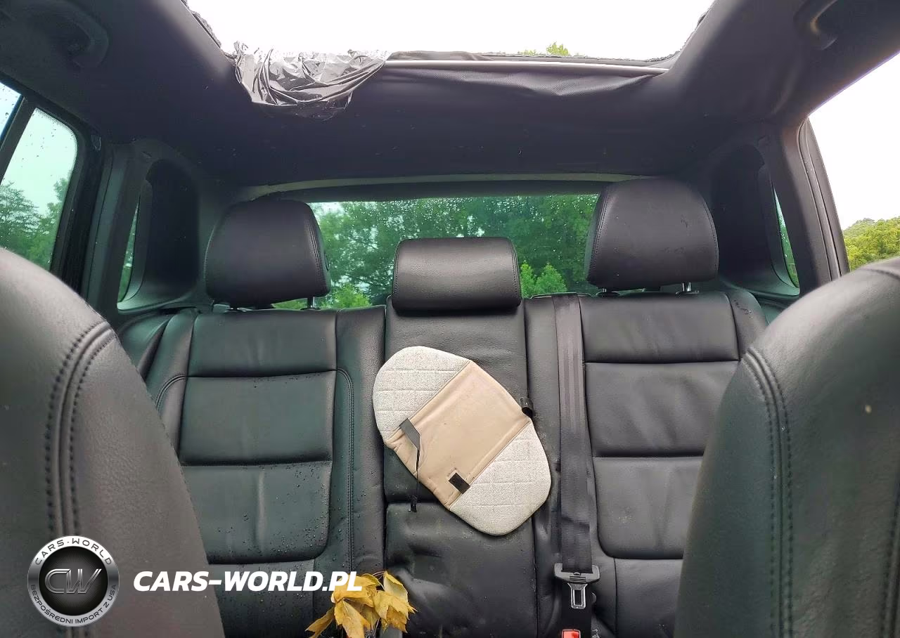 2015 Volkswagen Tiguan S VIN:WVGBV7AX0FW507349 - 10