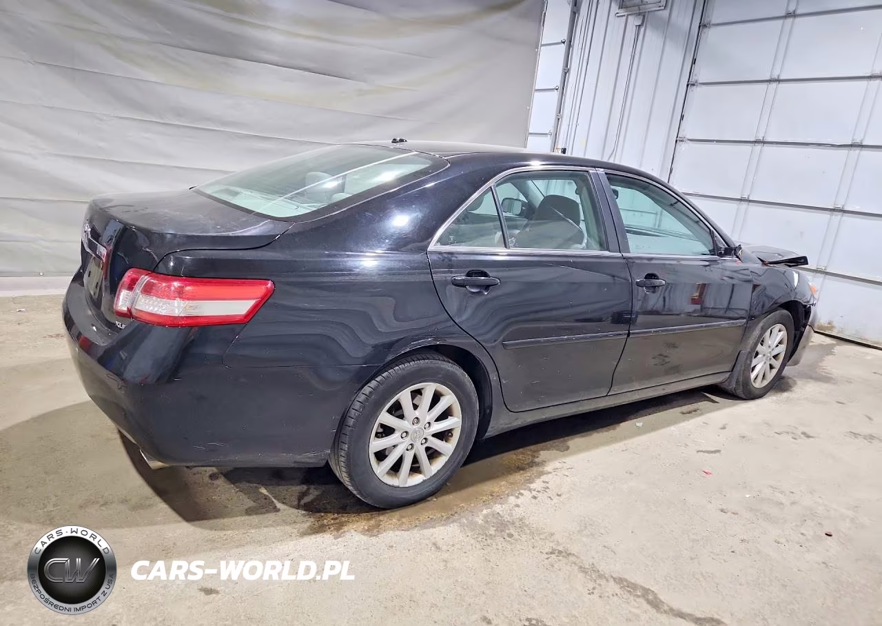 2010 Toyota Camry Xle VIN:4T4BF3EK3AR052284 - 3