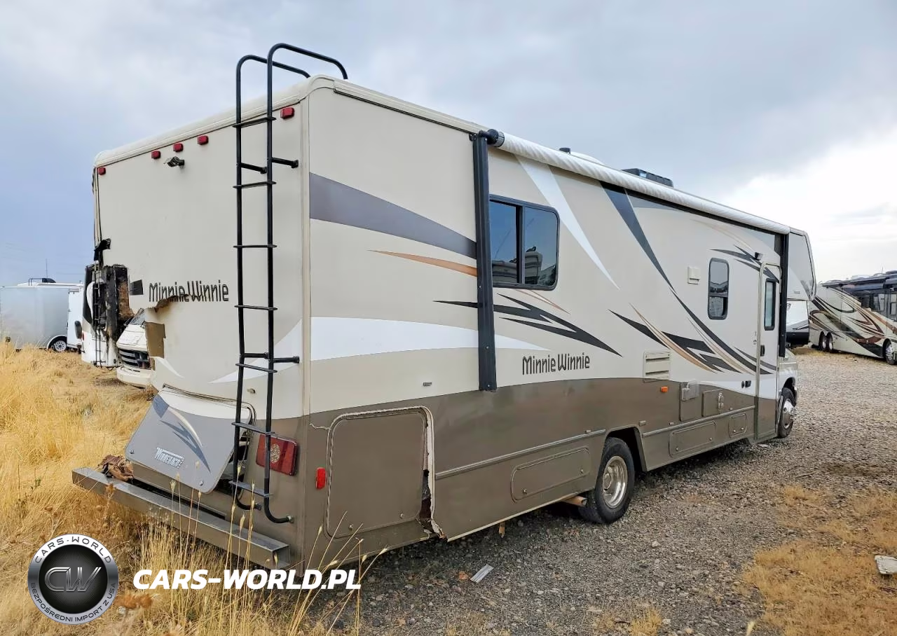 2016 Winnebago Minnie Winnie Rv VIN:1FDXE4FS3GDC16519 - 4