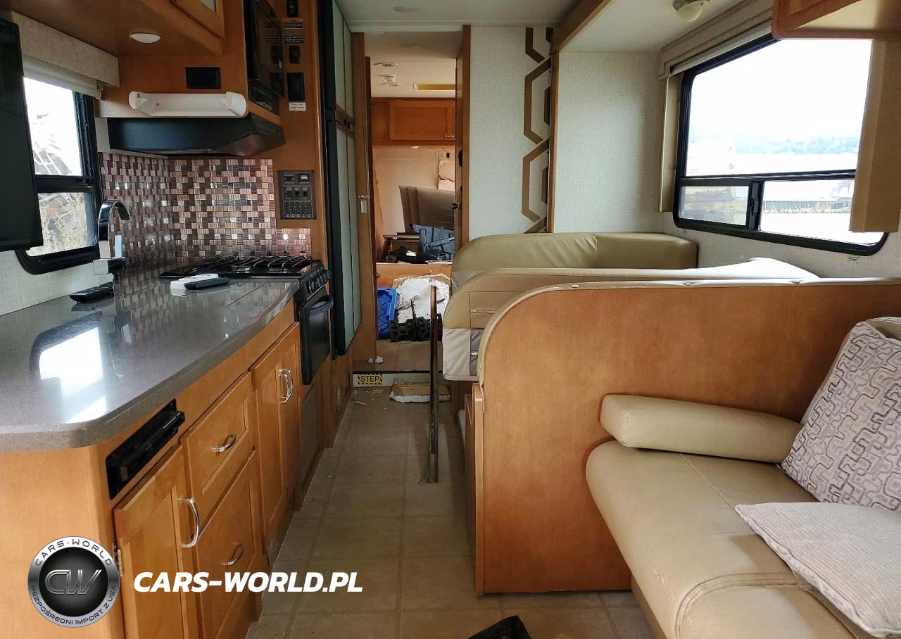 2016 Winnebago Minnie Winnie Rv VIN:1FDXE4FS3GDC16519 - 6
