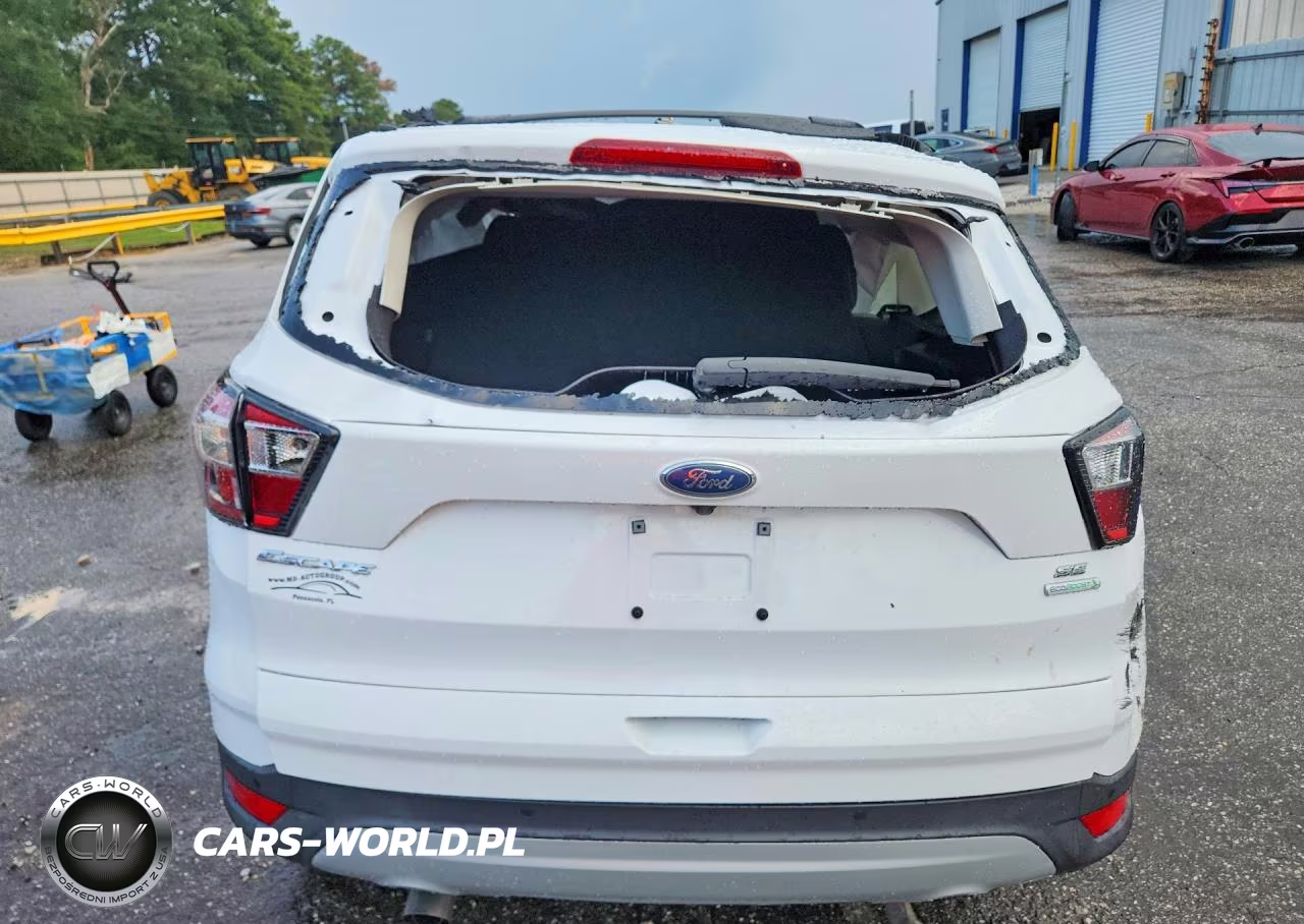 2017 Ford Escape Se VIN:1FMCU0GD0HUB26479 - 6