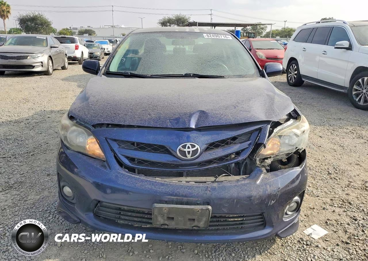 2012 Toyota Corolla S VIN:2T1BU4EE5CC842772 - 5