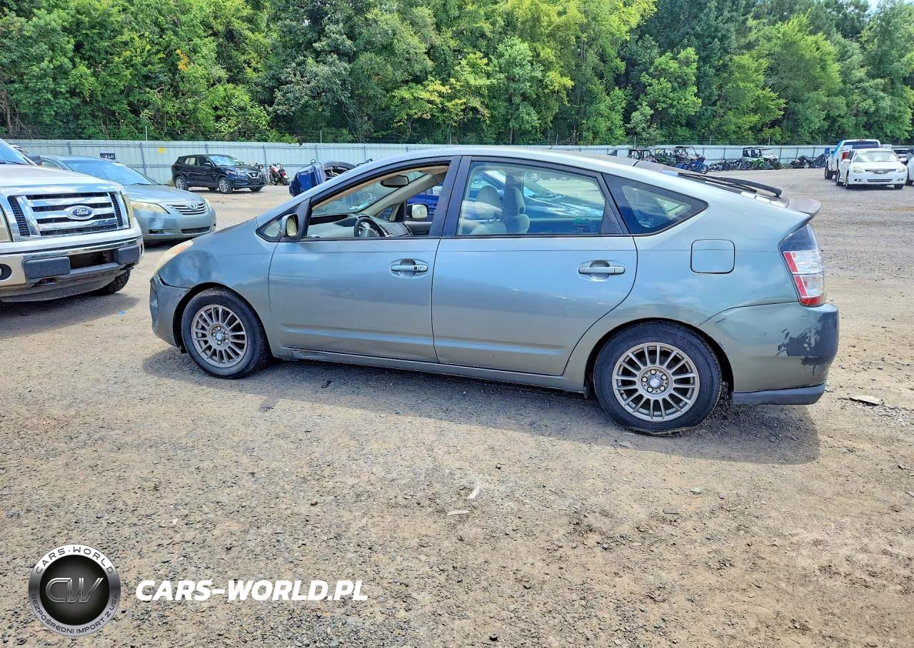 2005 Toyota Prius Base VIN:JTDKB20U053082836 - 2