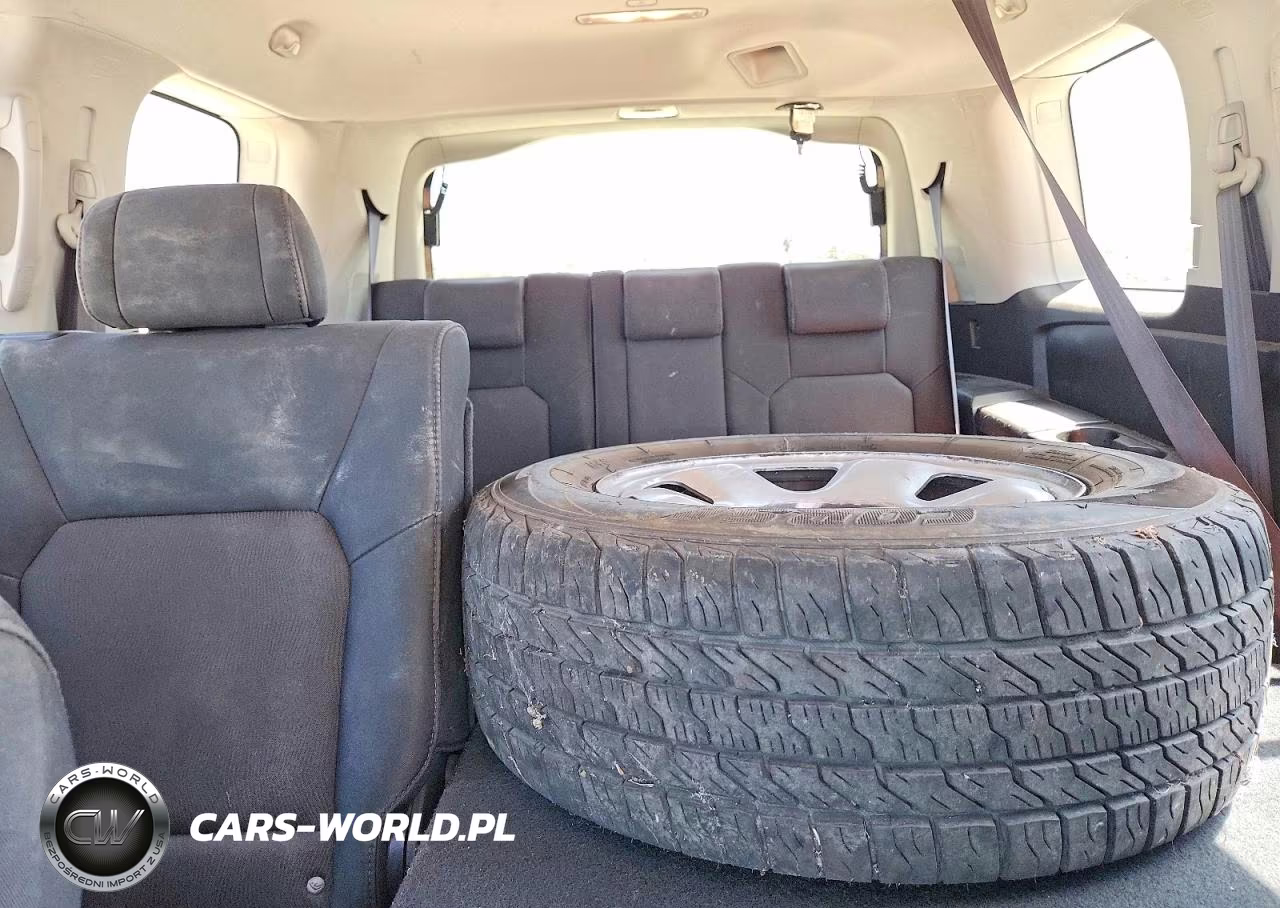 2011 Honda Pilot Lx VIN:5FNYF3H21BB025065 - 10