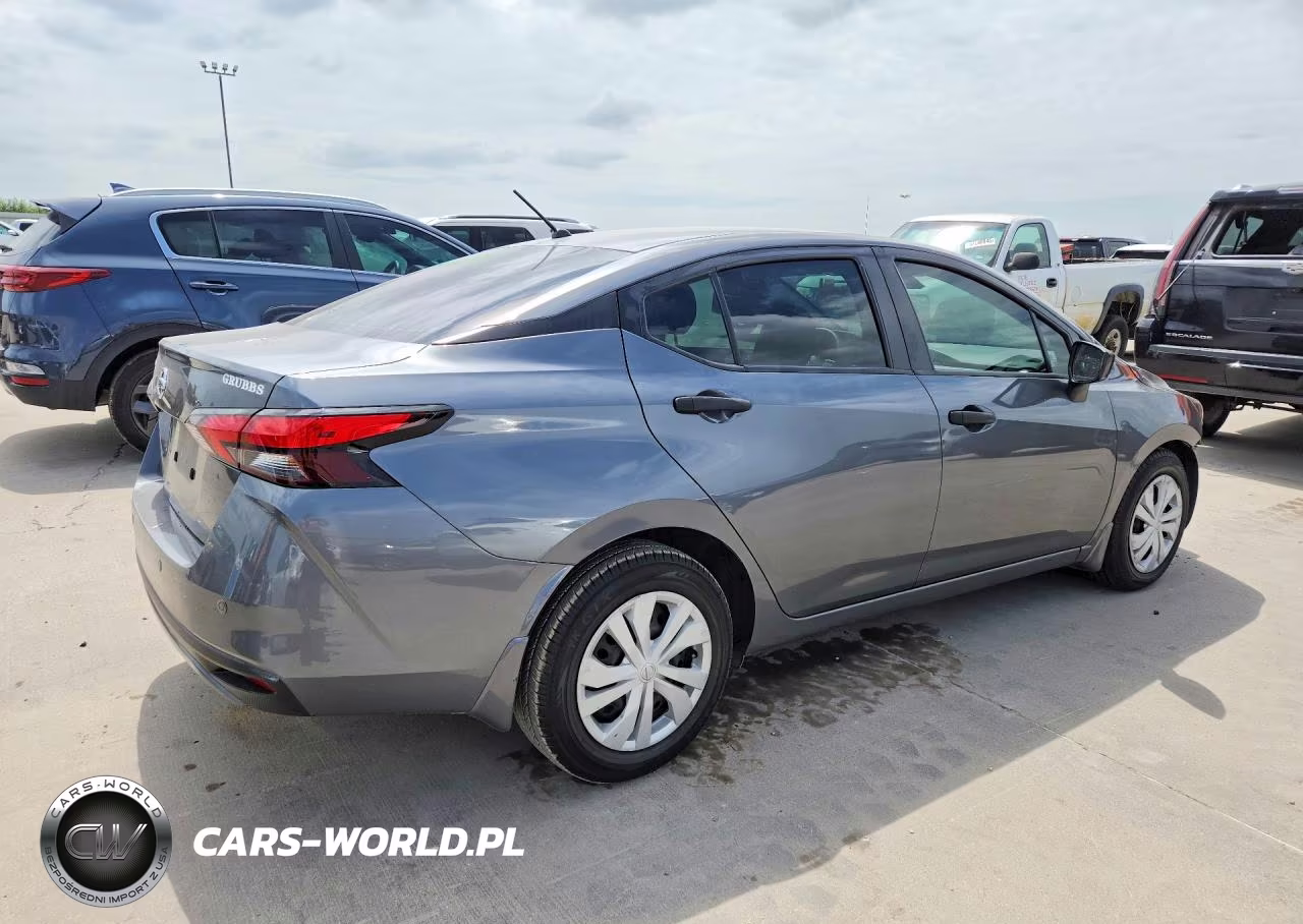 2021 Nissan Versa S VIN:3N1CN8DV3ML879640 - 3