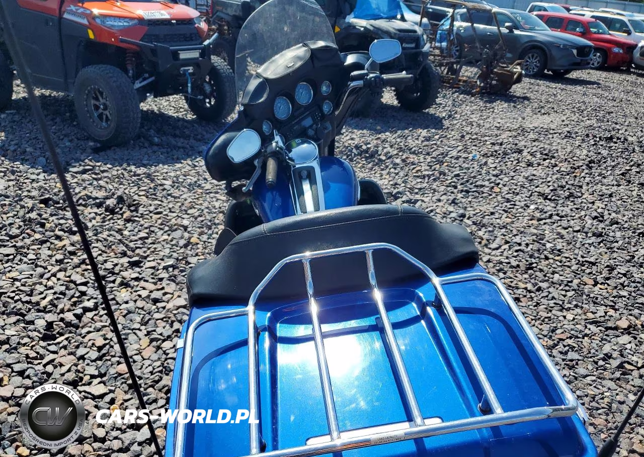 2010 Harley-Davidson Flhtk VIN:1HD1KEM10AB660848 - 4