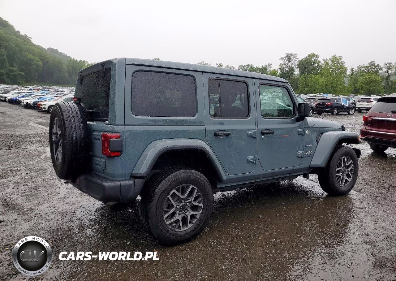 2024 Jeep Wrangler Sahara VIN:1C4PJXEG8RW323281 - 3