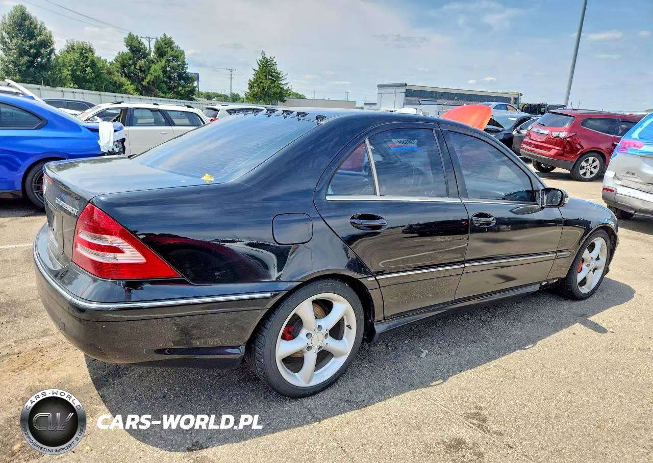 2005 Mercedes-Benz C 230K Sport Sedan VIN:WDBRF40J85F664085 - 3