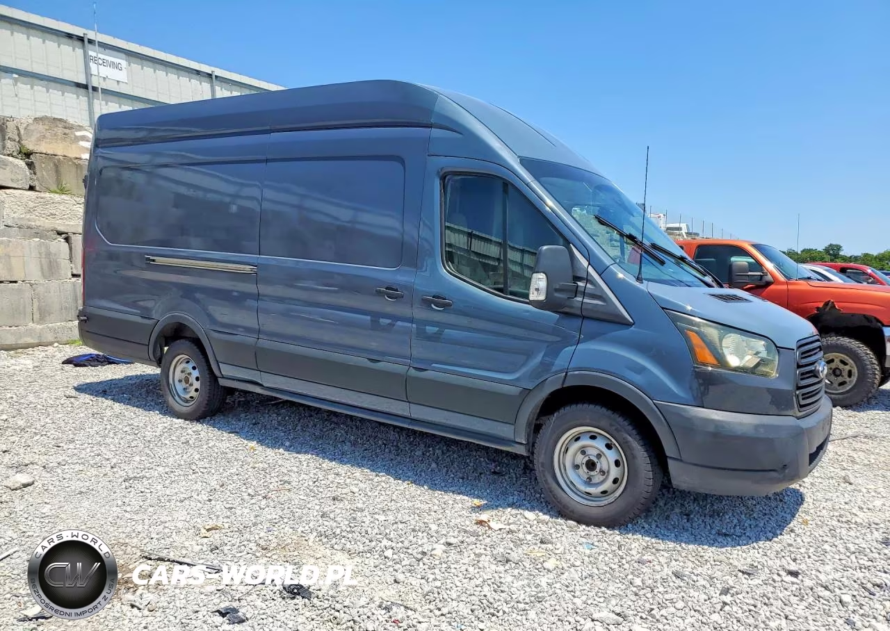 2019 Ford Transit T-250 VIN:1FTYR3XM8KKB79043 - 4
