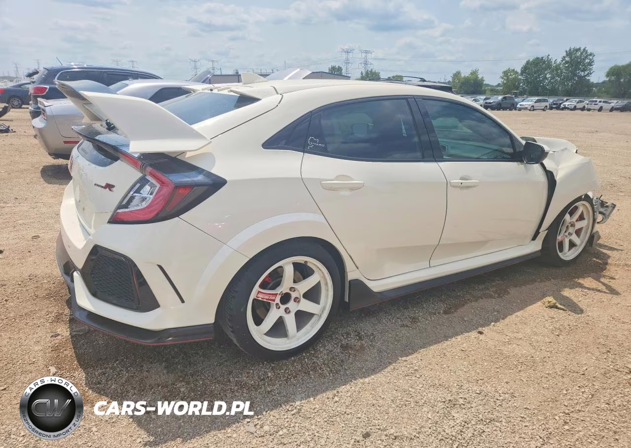 2017 Honda Civic Type-R Touring VIN:SHHFK8G72HU200587 - 3