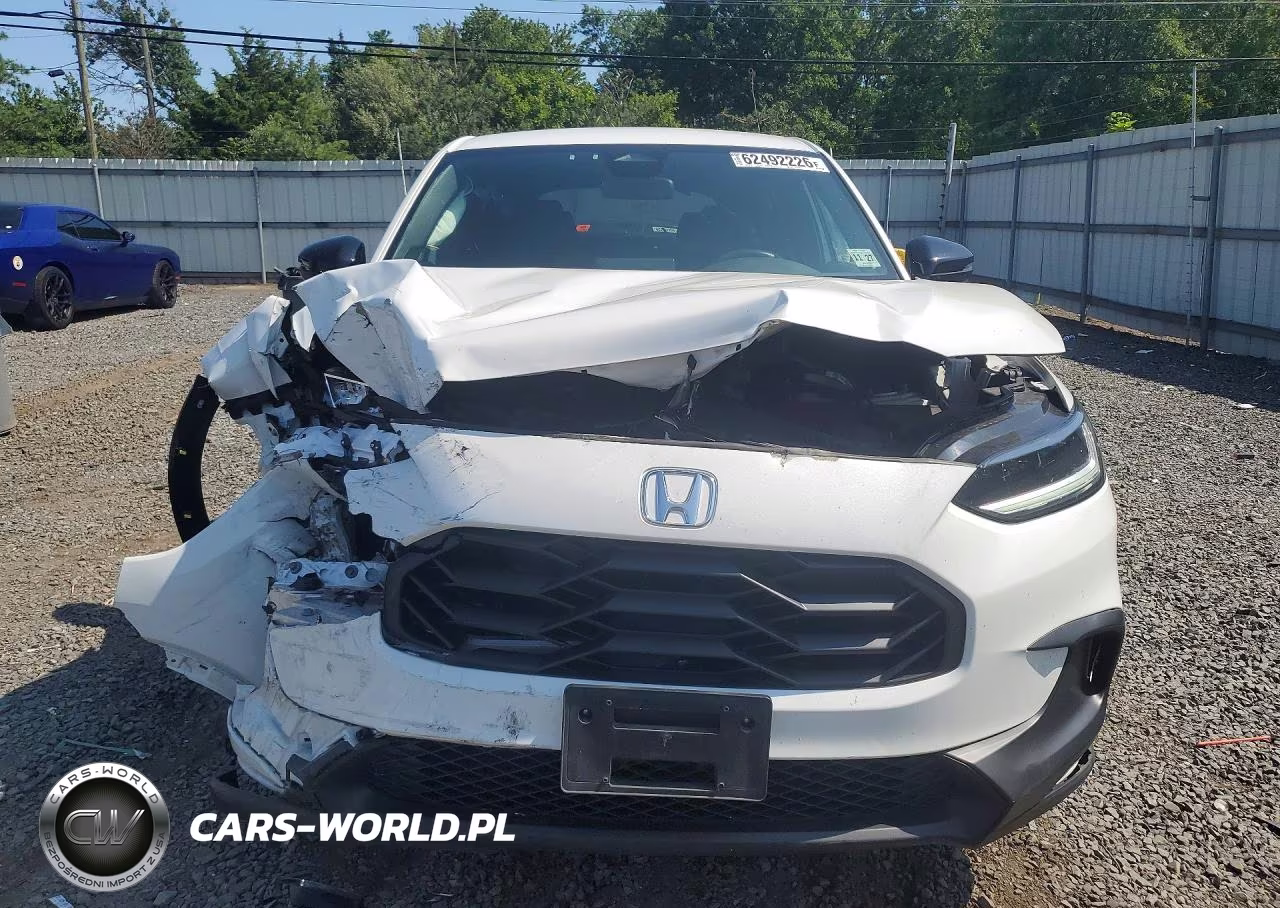 2023 Honda Hr-V Sport VIN:3CZRZ2H58PM722004 - 5