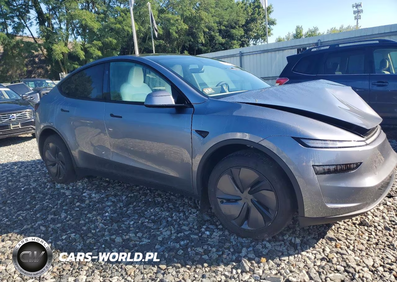2026 Tesla Model Y VIN:7SAYGDED3TF659779 - 4