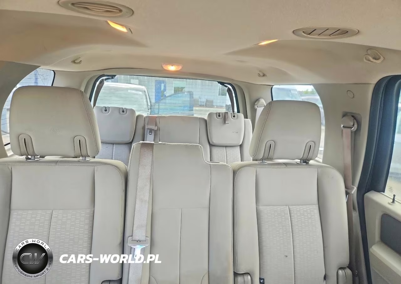 2013 Ford Expedition Xlt VIN:1FMJU1J59DEF20310 - 10
