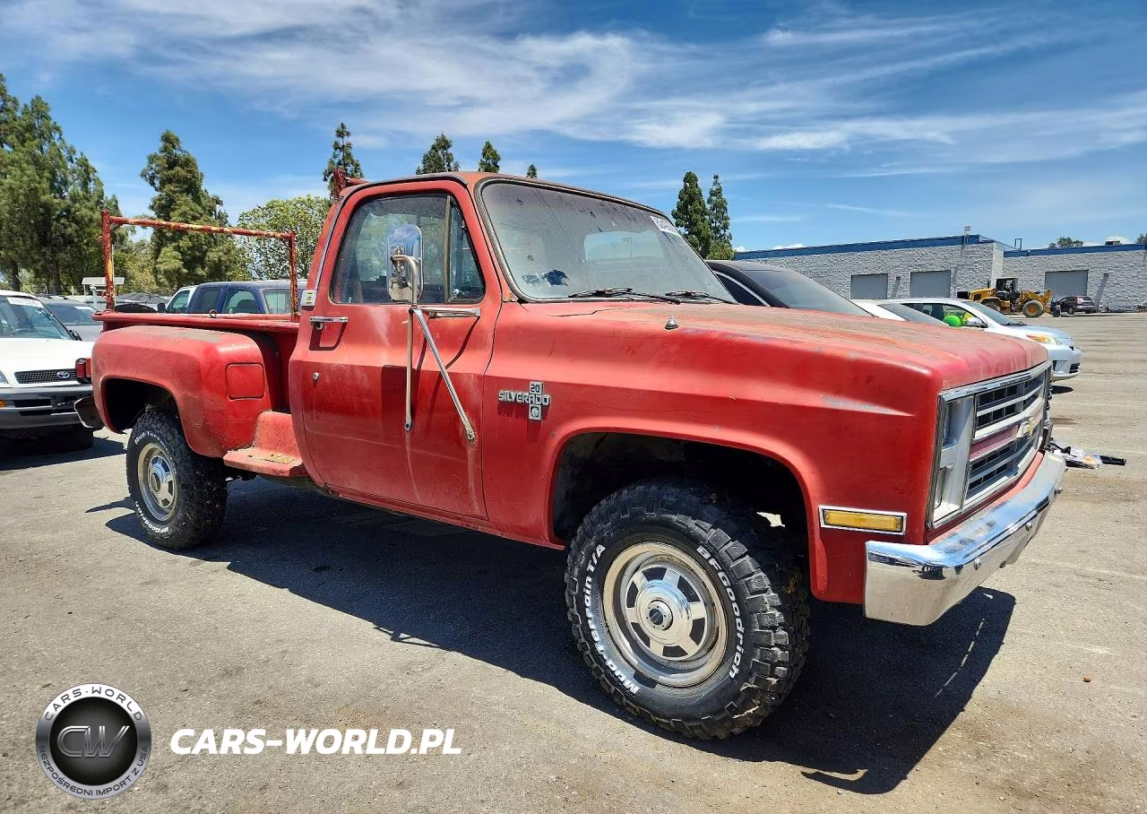 1986 Chevrolet K20 VIN:1GCGK24M4GJ156791 - 4