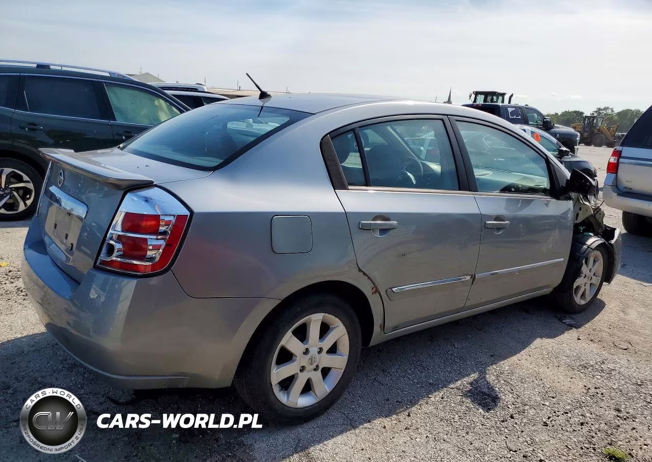 2011 Nissan Sentra 2.0 VIN:3N1AB6AP4BL686520 - 3