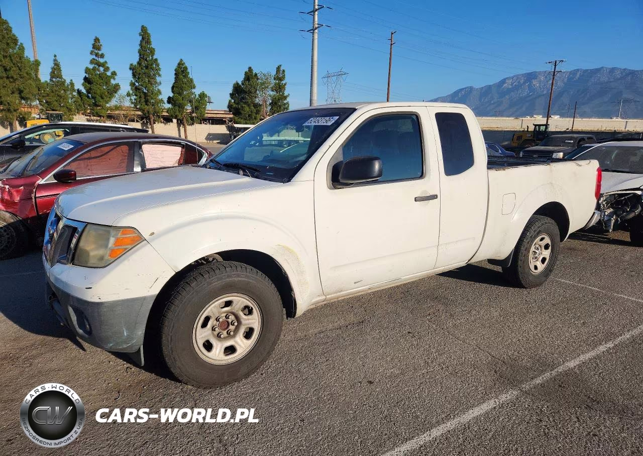 2015 Nissan Frontier S