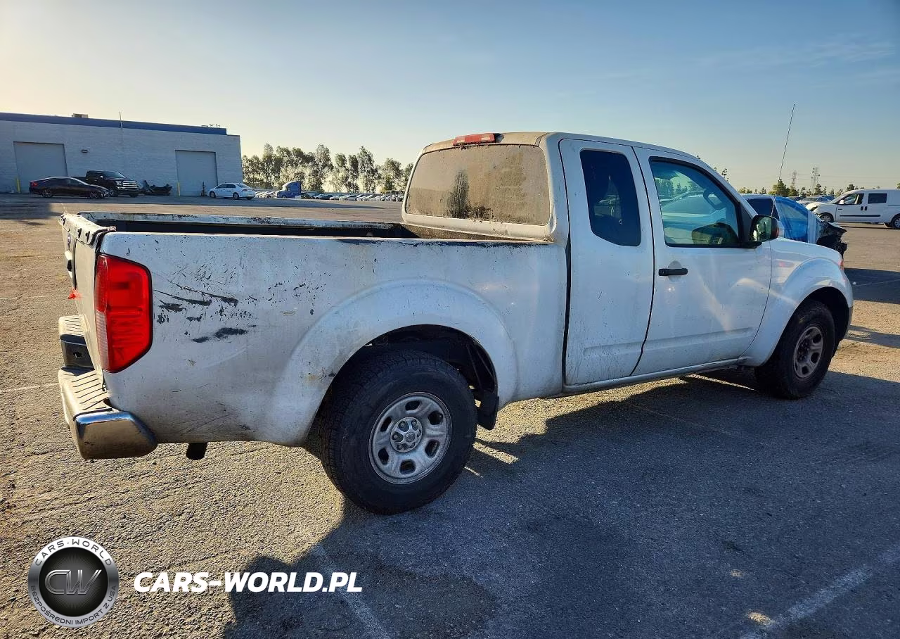2015 Nissan Frontier S VIN:1N6BD0CT0FN740031 - 3