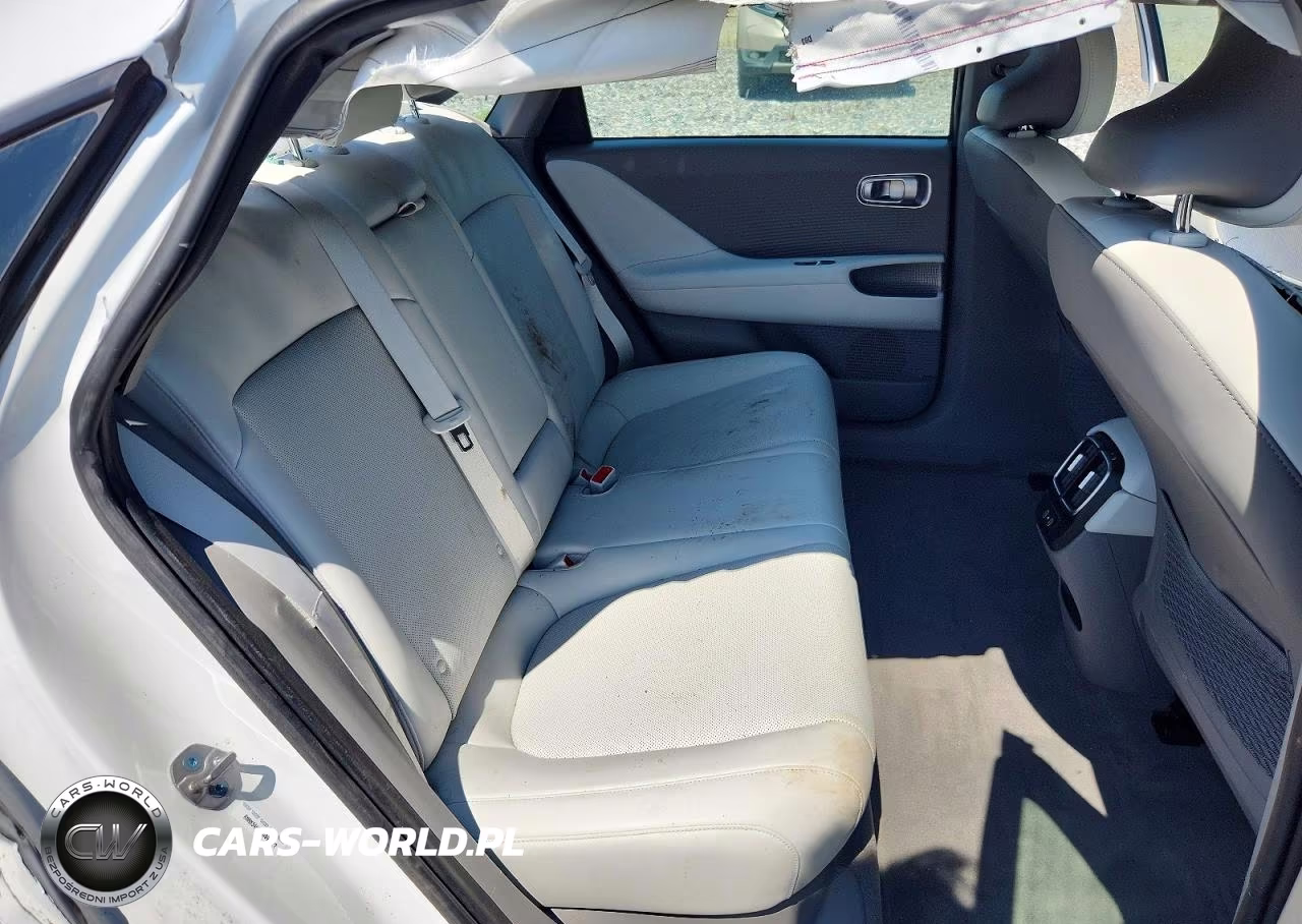 2025 Hyundai Ioniq 6 Sel VIN:KMHM34AA6SA095177 - 10